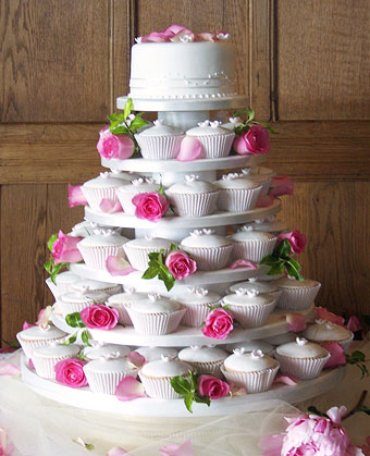 wedding cakes - cup cakes
